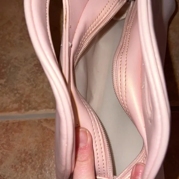 Invicta hand bag - Picture 4 of 5